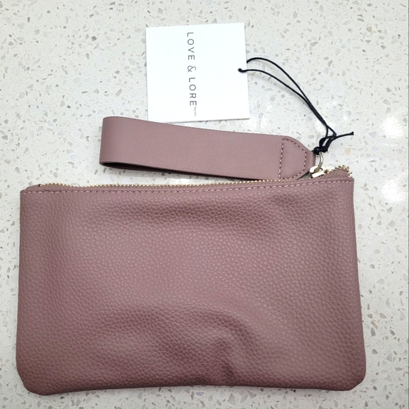 Love & Lore wristlet - Picture 2 of 3
